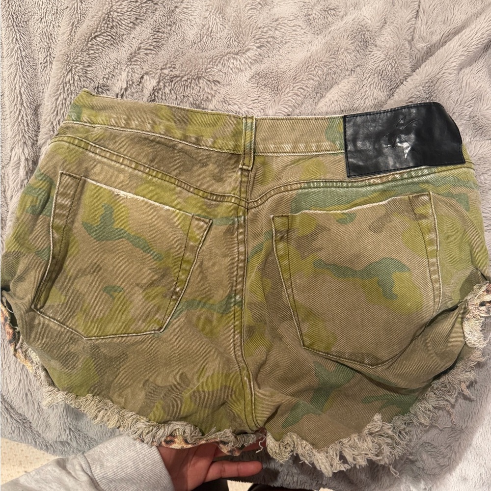 One Teaspoon Camo Shorts with Leopard Trim - Picture 3 of 3
